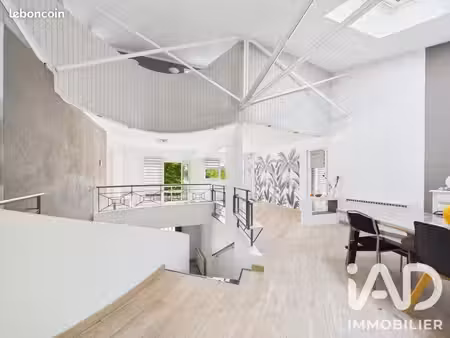 maison 6 pièces 145 m²