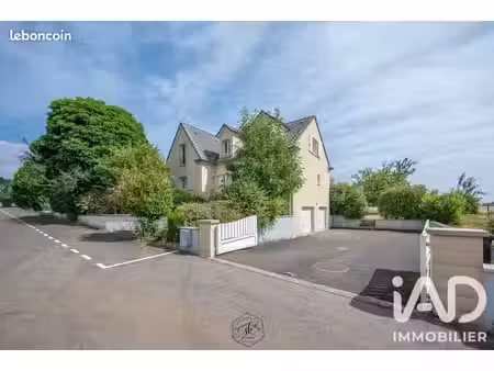 pavillon 7 pièces 175 m²