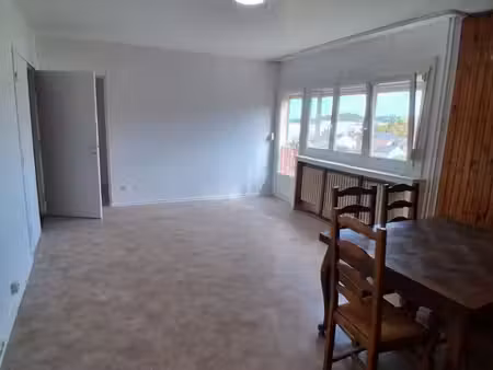 appartement f4 à louer non meublé à rombas 67 m2 / garage / cave / ascenseur