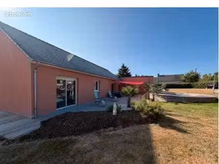 maison 6chambres avec plan d’eau