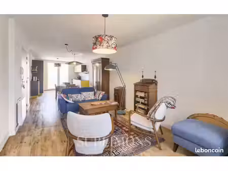 appartement 3 pièces 58 m²