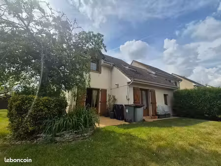 maison 5 pièces 85 m²