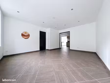 pavillon 3 pièces 83 m²