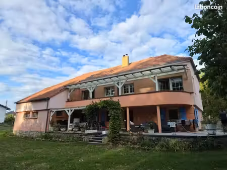maison 6 pièces 168 m²