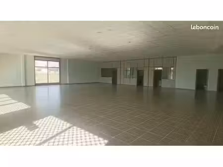 local commercial bailleul