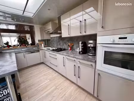 maison 4 pièces 101 m²
