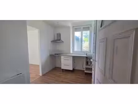 à louer - t1 rénové - 26 rue de tunis