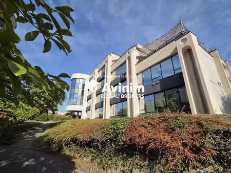 location bureaux epagny metz tessy 74370 477m²