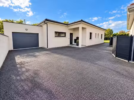 vente maison 4 pièces 148 m² annonay (07100)