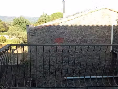 a louer 2 pièces de 50 m2 avec terrasse