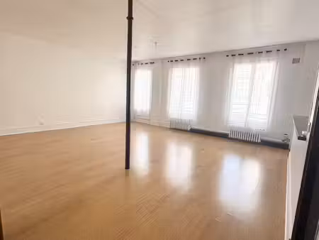 bel appartement hyper centre 2 chambres