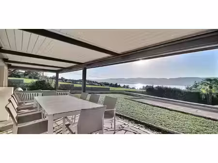 villa avec piscine et terrasse chens-sur-léman (74)