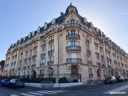 appartement 2 pièces 82 m²