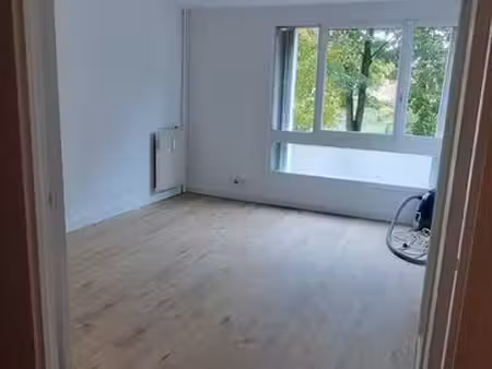 f2 proche université et commodités