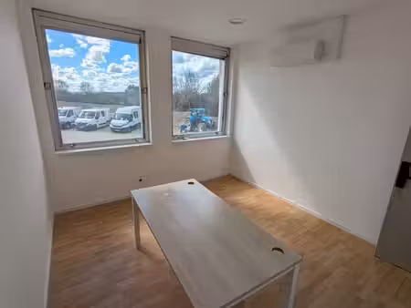 illange bureau tout équipé charges incluses