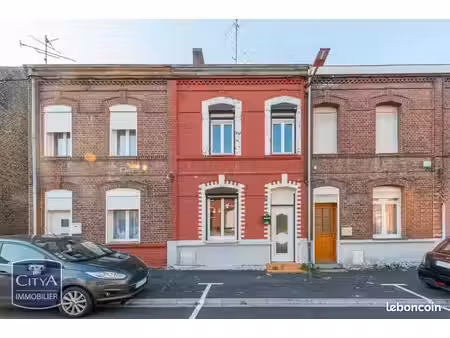 maison 6 pièces 110 m²