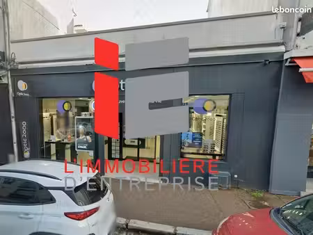 local commercial 150 m²