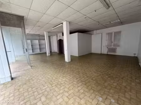 local commercial 97 m²