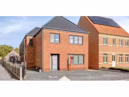 maison à vendre à wijchmaal pour € 409.000 avec 6 chambres à coucher