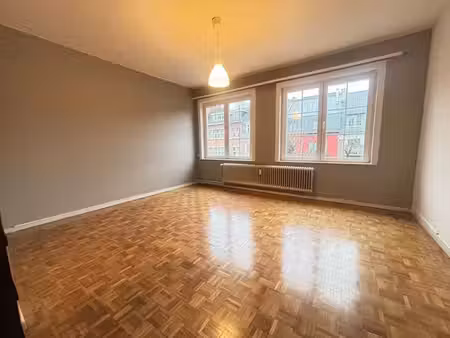 coghen/brugmann appartement 1 chambre 2ème étage