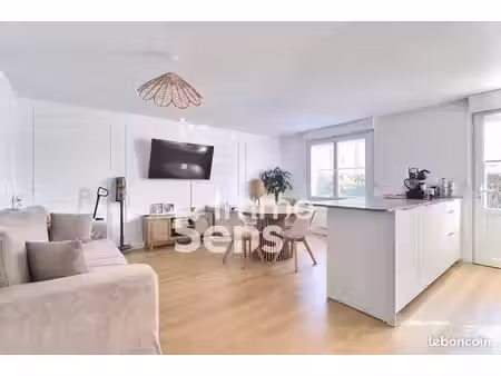 appartement 3 pièces 61 m²