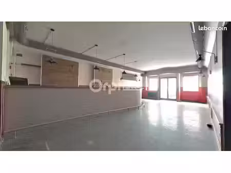 local commercial 85 m²
