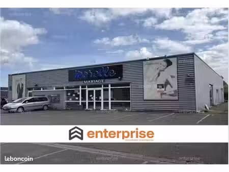 local commercial 720 m²