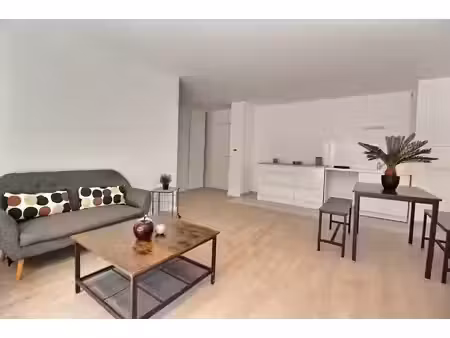location appartement 2 pièces 44 m² à eragny sur oise (95610)  930 €