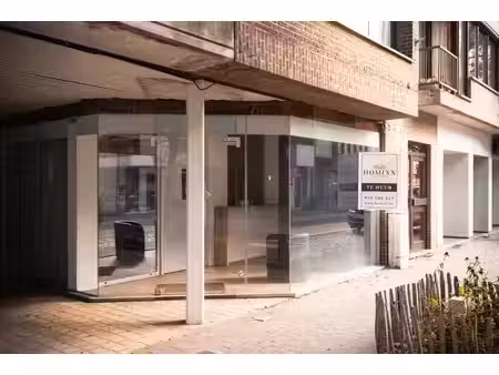 surface commerciale à louer à stationsstraat 14 haacht (rbw94205)