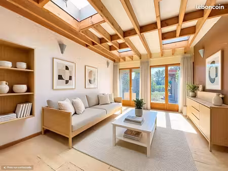 maison 6 pièces 140 m²