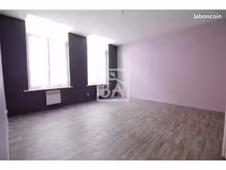 immeuble 10 pièces 204 m²
