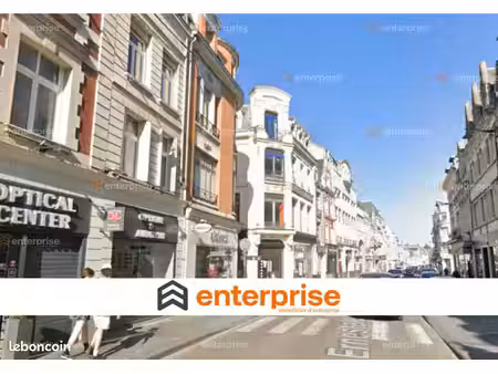 local commercial 140 m²