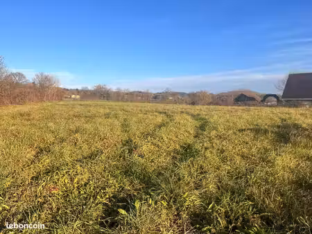 terrain 1 416 m² urdes