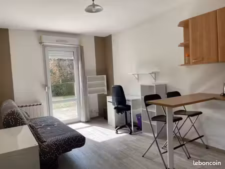 studio meublé à louer