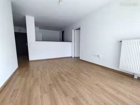appartement 3 pièces 60 m²