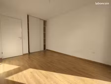 appartement 3 pièces 75 m²