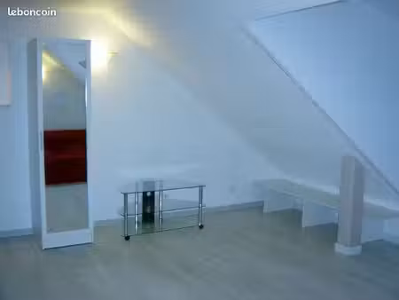 gd studio récent libre de suite