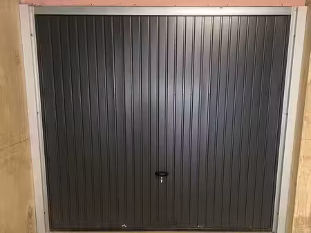 garage à louer à l année à corte