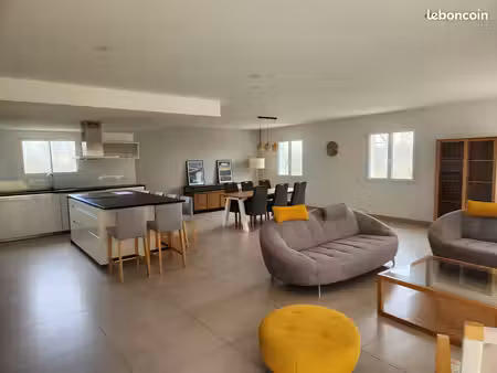 meublée moderne et confortable