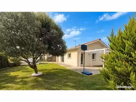 maison de plain-pied avec jardin à louer