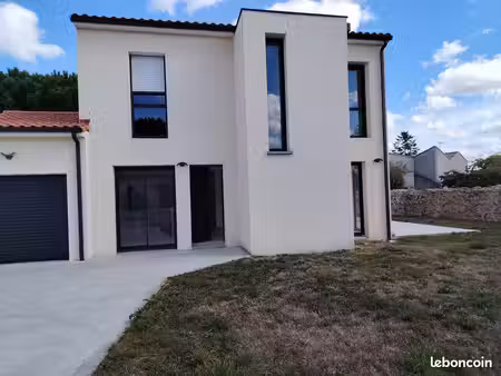 maison 4 pièces 106 m²