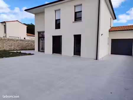 maison 5 pièces 128 m²