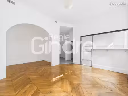 appartement 2 pièces 56 m²