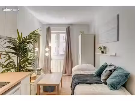 studio 1 pièce 16 m²