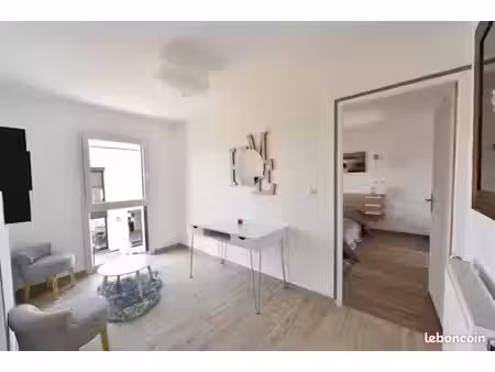propriété 3 pièces 83 m²