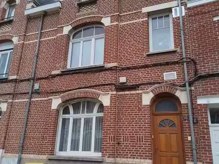 maison de ville 5 pièces 146 m²