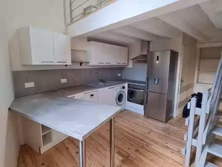 maison de rue a louer 65m²