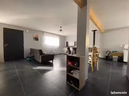 propriété 4 pièces 75 m²