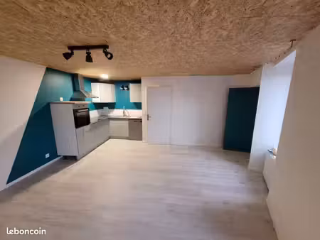 location maison de bourg