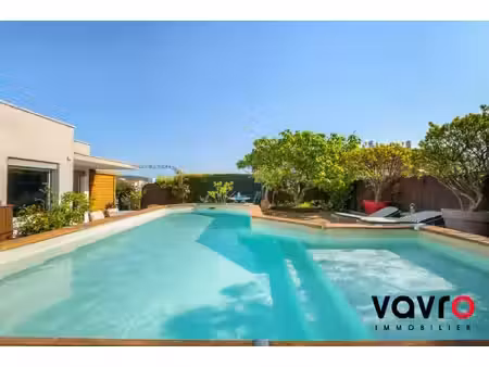 coeur croix rousse - maison sur le toit 160 m²-terrasse 320 m2
